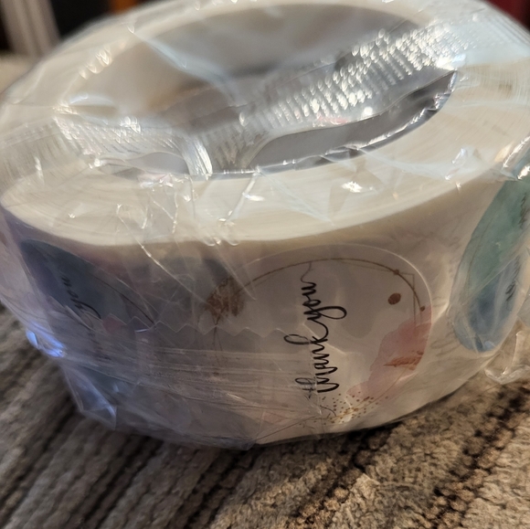 Thank You Stickers/Labels - Picture 3 of 3